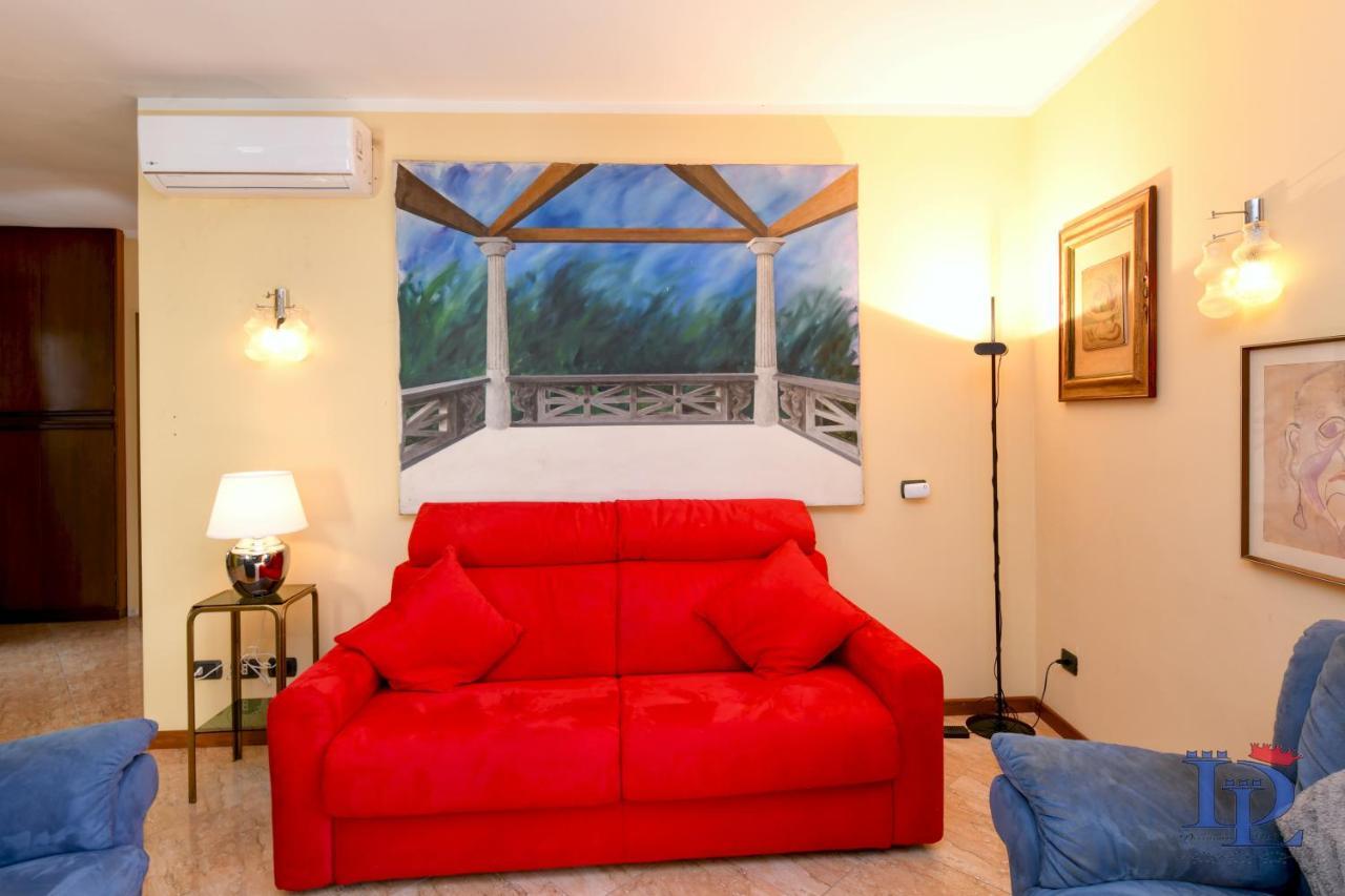 Desenzanoloft Official Partner Marriott Homes & Villas - Queen Of Sirmione Castle View Dış mekan fotoğraf